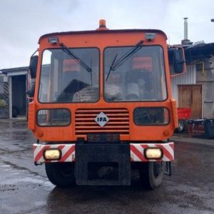 foto 7m3 Sweeper 7/12t  IFA KM2301 municipal